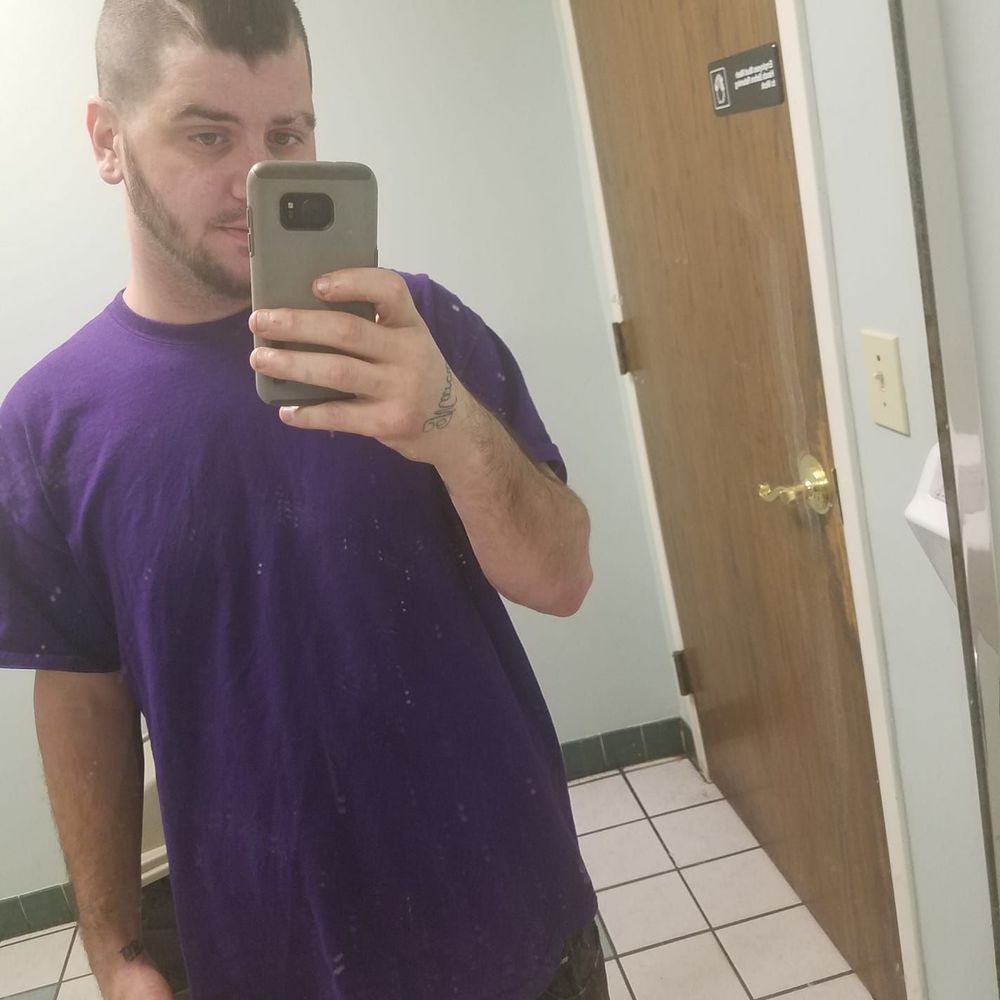 Meet your Posher, Carl